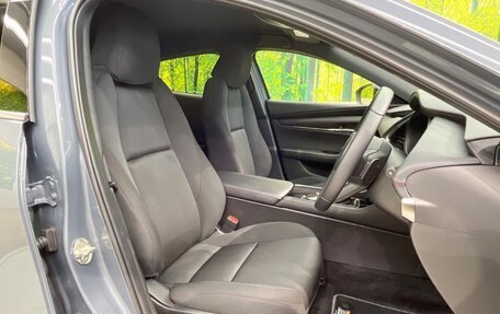 Mazda 3, 2023 год, 1 300 100 рублей, 14 фотография