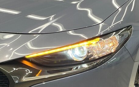 Mazda 3, 2023 год, 1 300 100 рублей, 11 фотография