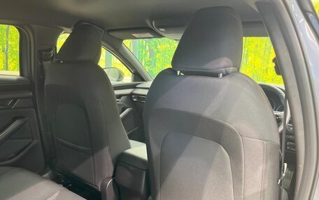 Mazda 3, 2023 год, 1 300 100 рублей, 34 фотография