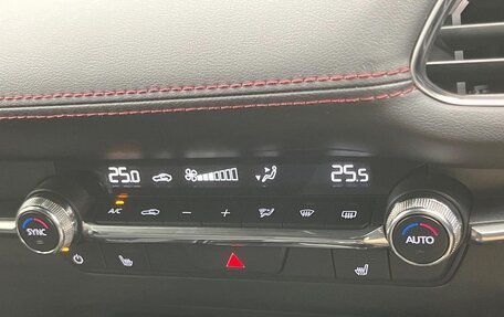 Mazda 3, 2023 год, 1 300 100 рублей, 26 фотография