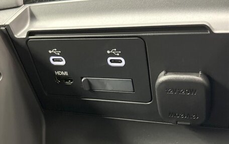 Mazda 3, 2023 год, 1 300 100 рублей, 31 фотография