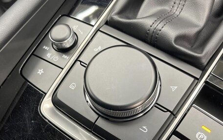 Mazda 3, 2023 год, 1 300 100 рублей, 40 фотография