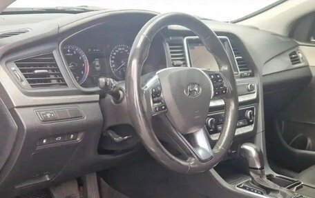 Hyundai Sonata VII, 2017 год, 1 780 000 рублей, 10 фотография