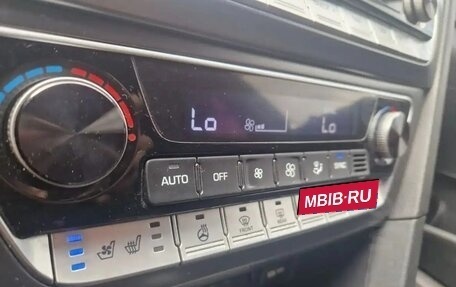 Hyundai Sonata VII, 2017 год, 1 780 000 рублей, 13 фотография
