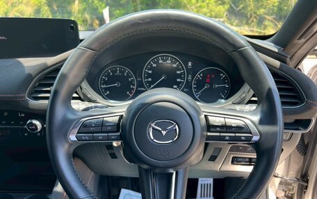 Mazda 3, 2023 год, 1 300 100 рублей, 23 фотография