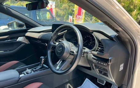 Mazda 3, 2023 год, 1 300 100 рублей, 15 фотография