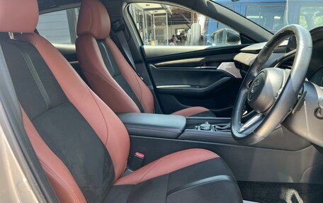 Mazda 3, 2023 год, 1 300 100 рублей, 19 фотография