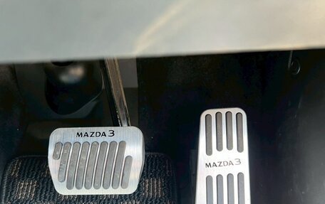 Mazda 3, 2023 год, 1 300 100 рублей, 38 фотография
