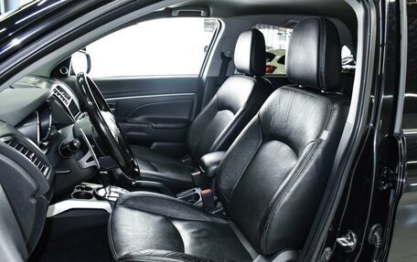 Mitsubishi ASX I рестайлинг, 2011 год, 1 350 000 рублей, 11 фотография