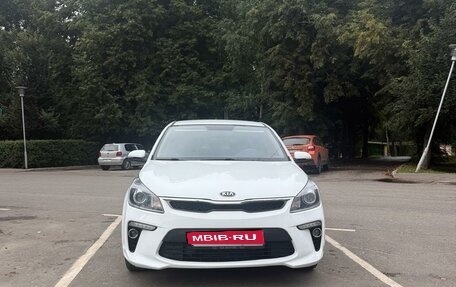 KIA Rio IV, 2019 год, 1 350 000 рублей, 1 фотография