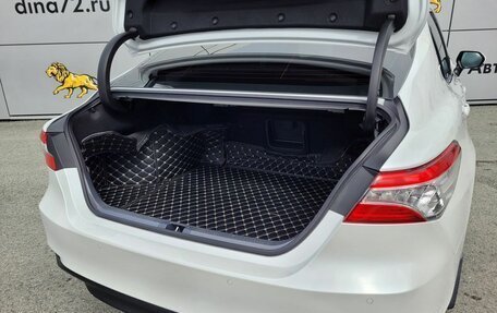 Toyota Camry, 2021 год, 3 250 000 рублей, 9 фотография