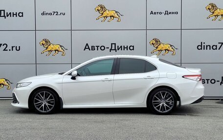 Toyota Camry, 2021 год, 3 250 000 рублей, 5 фотография