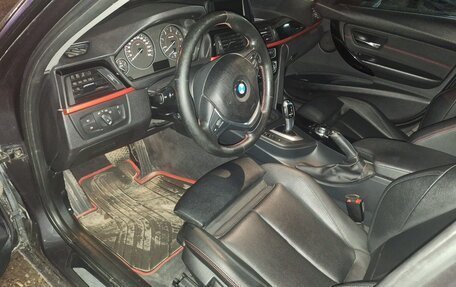 BMW 3 серия, 2013 год, 1 800 000 рублей, 19 фотография