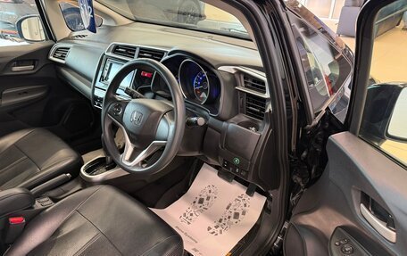 Honda Fit III, 2017 год, 1 209 000 рублей, 10 фотография