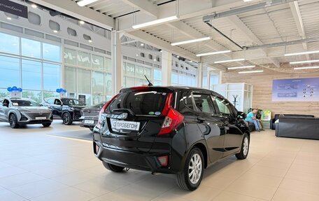 Honda Fit III, 2017 год, 1 209 000 рублей, 6 фотография
