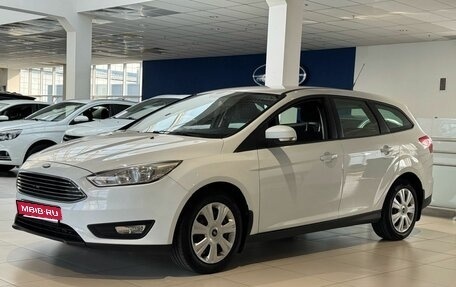 Ford Focus III, 2015 год, 799 000 рублей, 1 фотография