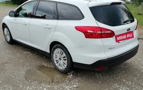 Ford Focus III, 2015 год, 890 000 рублей, 3 фотография