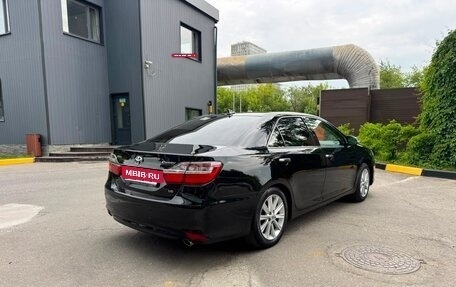 Toyota Camry, 2015 год, 1 799 000 рублей, 6 фотография
