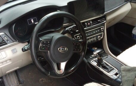 KIA Optima IV, 2017 год, 1 500 000 рублей, 4 фотография