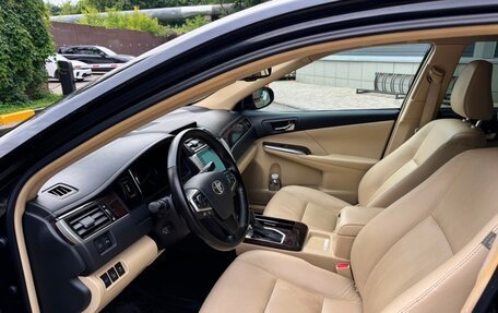 Toyota Camry, 2015 год, 1 799 000 рублей, 19 фотография