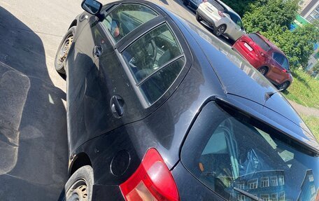 Toyota Yaris III рестайлинг, 2007 год, 500 000 рублей, 3 фотография