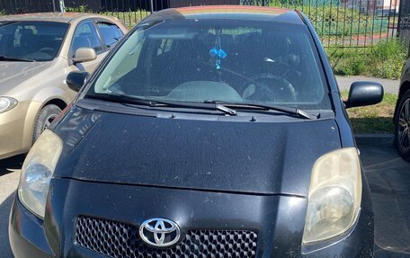 Toyota Yaris III рестайлинг, 2007 год, 500 000 рублей, 7 фотография