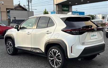 Toyota Yaris Cross, 2023 год, 1 480 100 рублей, 4 фотография