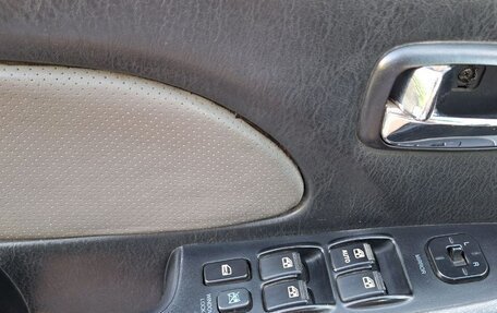 Hyundai Sonata IV рестайлинг, 2004 год, 500 000 рублей, 6 фотография