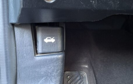 Hyundai Sonata IV рестайлинг, 2004 год, 500 000 рублей, 7 фотография