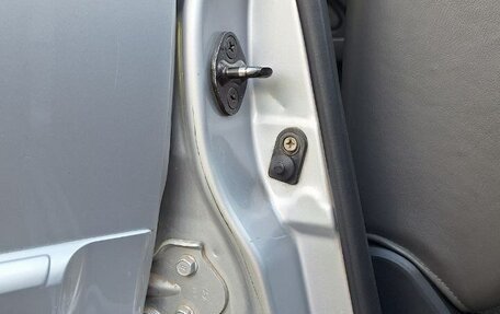 Hyundai Sonata IV рестайлинг, 2004 год, 500 000 рублей, 17 фотография