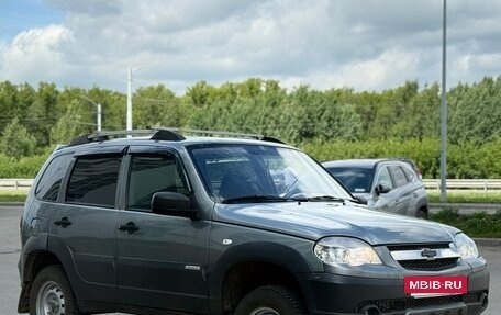 Chevrolet Niva I рестайлинг, 2012 год, 335 000 рублей, 2 фотография