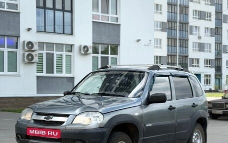Chevrolet Niva I рестайлинг, 2012 год, 335 000 рублей, 3 фотография