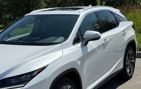 Lexus RX IV рестайлинг, 2019 год, 5 600 000 рублей, 2 фотография