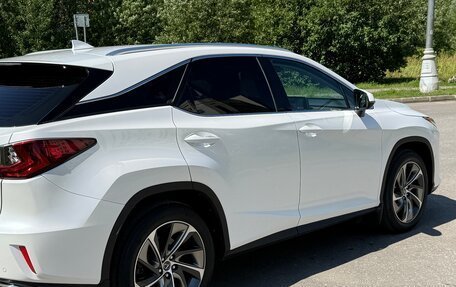 Lexus RX IV рестайлинг, 2019 год, 5 600 000 рублей, 9 фотография