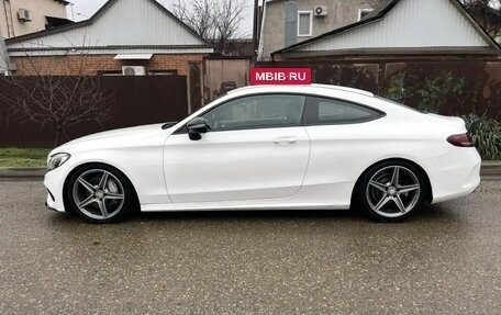 Mercedes-Benz C-Класс, 2016 год, 2 400 000 рублей, 3 фотография