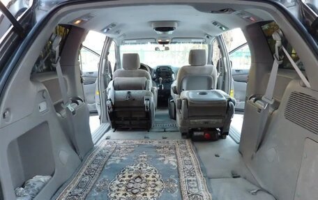 Toyota Sienna II рестайлинг, 2004 год, 1 250 000 рублей, 4 фотография