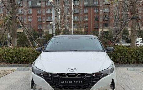 Hyundai Elantra, 2022 год, 1 588 000 рублей, 2 фотография