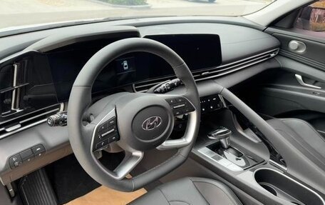 Hyundai Elantra, 2022 год, 1 588 000 рублей, 9 фотография