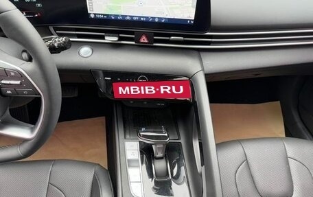 Hyundai Elantra, 2022 год, 1 588 000 рублей, 15 фотография