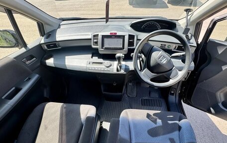 Honda Freed I, 2012 год, 1 240 000 рублей, 7 фотография