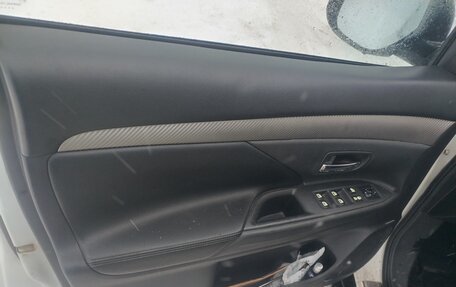 Mitsubishi Outlander III рестайлинг 3, 2013 год, 1 350 000 рублей, 8 фотография