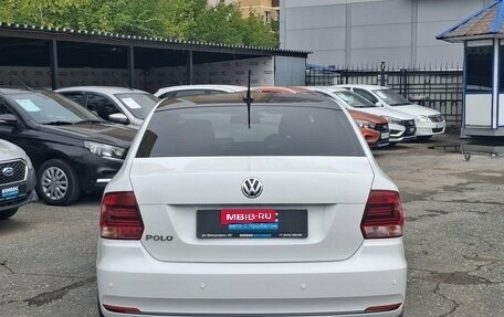 Volkswagen Polo VI (EU Market), 2017 год, 1 360 000 рублей, 4 фотография