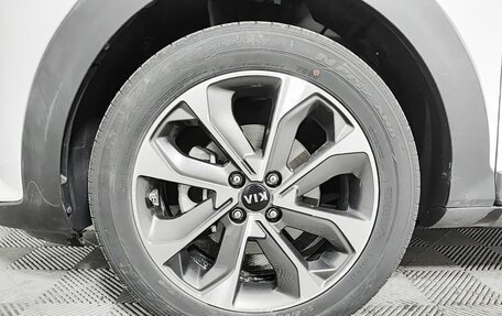 KIA Stonic, 2018 год, 1 300 000 рублей, 22 фотография