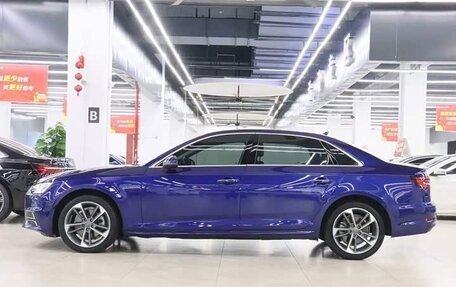Audi A4, 2023 год, 2 365 000 рублей, 3 фотография