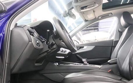Audi A4, 2023 год, 2 365 000 рублей, 9 фотография
