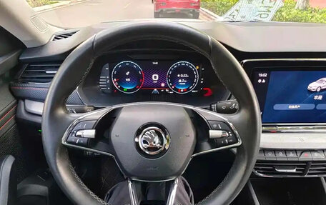 Skoda Octavia IV, 2022 год, 1 432 000 рублей, 16 фотография