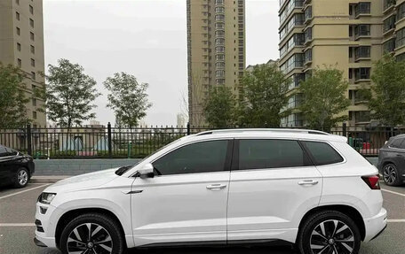 Skoda Karoq I, 2022 год, 1 456 200 рублей, 4 фотография