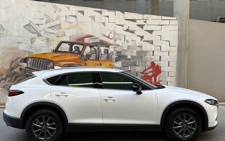 Mazda CX-4, 2022 год, 1 700 000 рублей, 7 фотография