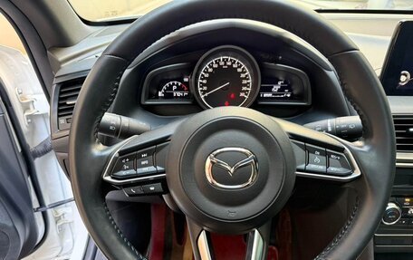 Mazda CX-4, 2022 год, 1 700 000 рублей, 11 фотография