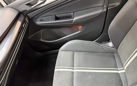 Volkswagen Golf VIII, 2021 год, 1 850 000 рублей, 12 фотография